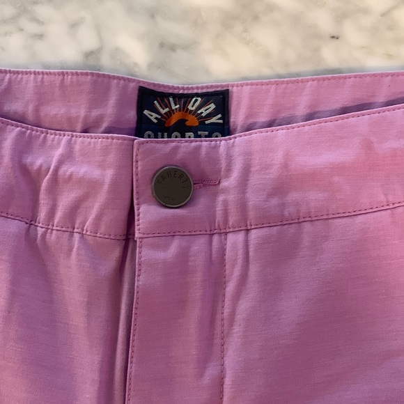 Faherty “All Day Short” 5” violet - Picture 2 of 7